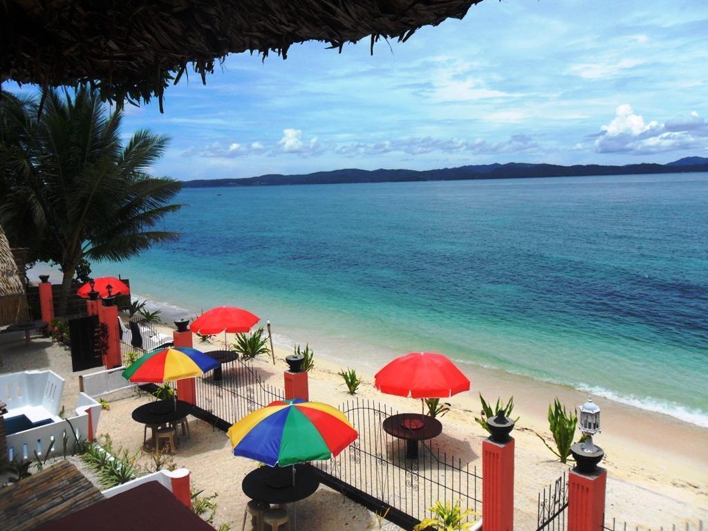 Crystal Sand Beach Resort Donsol Extérieur photo